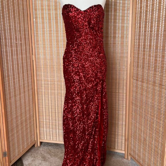 Jessica Rabbit red sequin dress - Picture 1 of 6